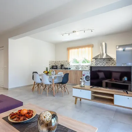 Massimo Apartment *