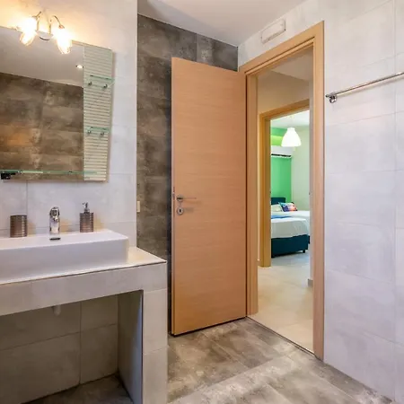 Massimo Apartament Ialysos (Rhodes)